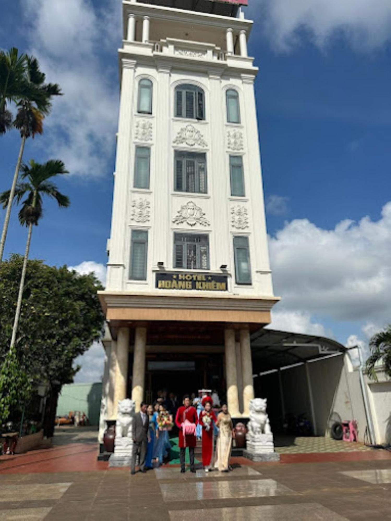 Hoang Khiem Hotel Pleiku Exterior photo