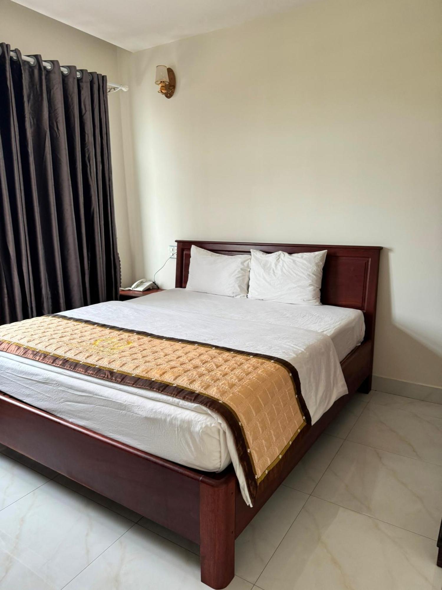 Hoang Khiem Hotel Pleiku Exterior photo