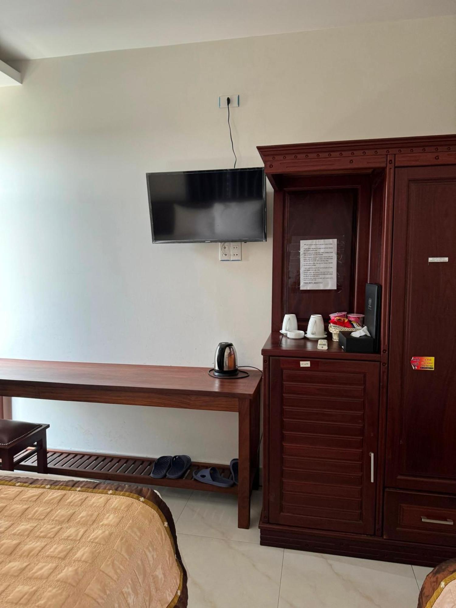 Hoang Khiem Hotel Pleiku Exterior photo
