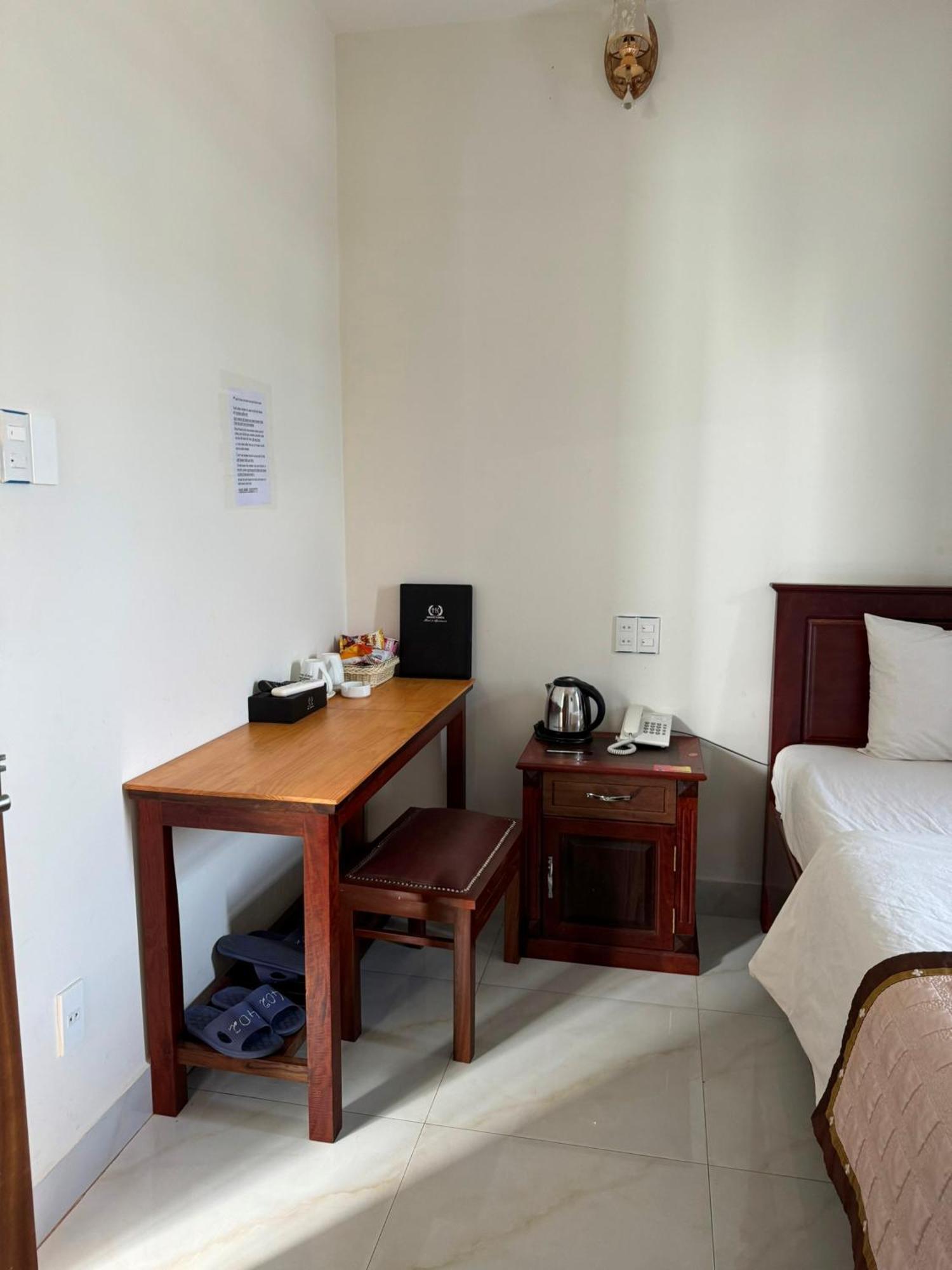 Hoang Khiem Hotel Pleiku Exterior photo